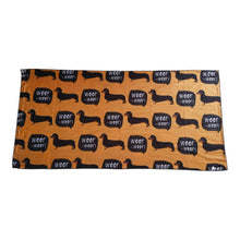 Load image into Gallery viewer, CR Beach Towel Pizza/Sausage Dog 180X90CM - 662081