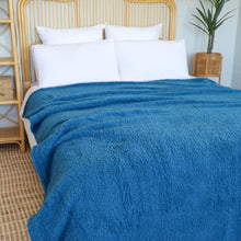 Load image into Gallery viewer, Casa Rosso Sherpa Blanket QB Blue Sapphire 200X240CM - 664151