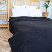Load image into Gallery viewer, Casa Rosso Sherpa Blanket QB Black 200X240CM - 664204