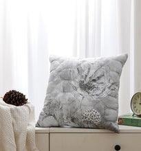 Load image into Gallery viewer, Casa Rosso Cushion Silver Flower 45X45CM - 664262