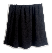 Load image into Gallery viewer, Casa Rosso Jacquard Sherpa Throw Black 127X152CM - 664892