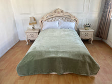 Load image into Gallery viewer, Casa Rosso Mink Blanket QB Sage Green 200X240CM - 666089