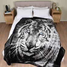 Load image into Gallery viewer, Casa Rosso Mink Blanket QB Tiger Blue Eye 200X240CM - 666744