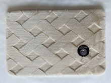 Load image into Gallery viewer, Casa Rosso Bathmat Crisscross 40 x 60cm - Assorted