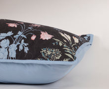 Load image into Gallery viewer, Casa Rosso Vintage 2Pc Pillow Case Pinsonic Navy Flora 48X73CM - 665800
