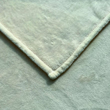 Load image into Gallery viewer, CR Flannel Blanket KB Ivory 220X240CM - 666142
