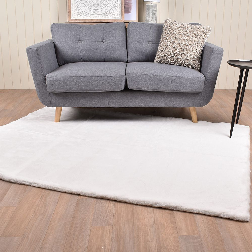 Casa Rosso Lapin Rug Ivory 140X200CM - 985731